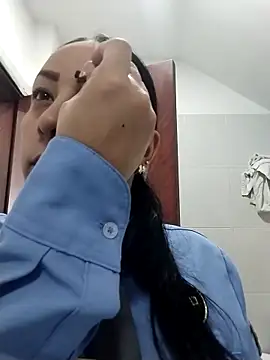 CRISTAL  11 online show from November 14, 1:15 pm