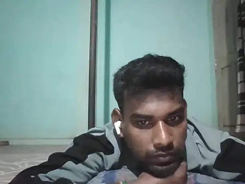 Tamilgud23 online show from August 5, 5:18 pm