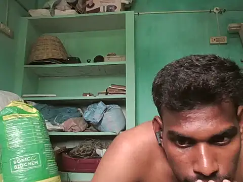Snapshot of Tamilgud23 chatting on October 20, 6:48 am Tamilgud23 online show from October 20, 6:48 am