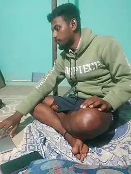 Tamilgud23 online show from December 20, 3:48 pm