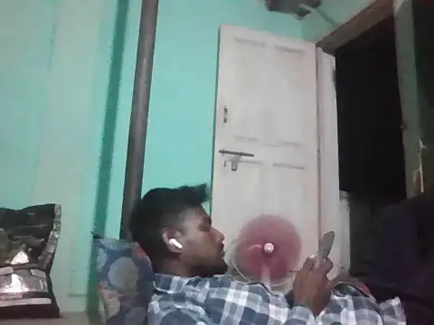 Tamilgud23 online show from May 18, 5:18 pm