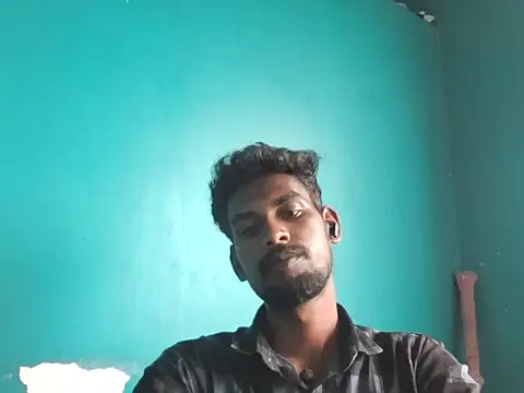 Snapshot of Tamilgud23 chatting on October 2, 9:12 am Tamilgud23 online show from October 2, 9:12 am