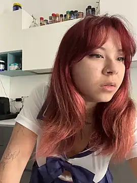 YumiLux online show from May 16, 8:24 am