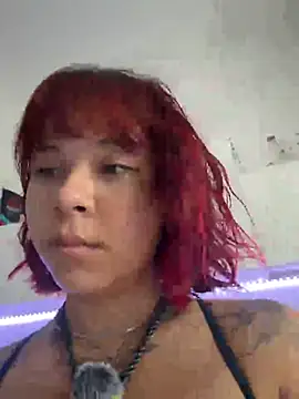 Snapshot of YumiLux chatting on July 17, 5:59 am YumiLux online show from July 17, 5:59 am