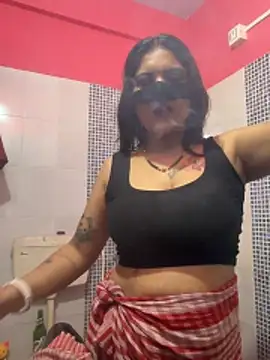 V-Hot-Sweti online show from March 5, 8:49 pm