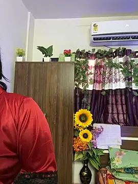 Snapshot of V-Hot-Sweti chatting on October 15, 3:05 am V-Hot-Sweti online show from October 15, 3:05 am