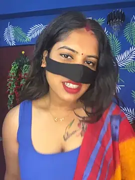 Snapshot of V-Hot-Sweti chatting on November 2, 9:25 am V-Hot-Sweti online show from November 2, 9:25 am