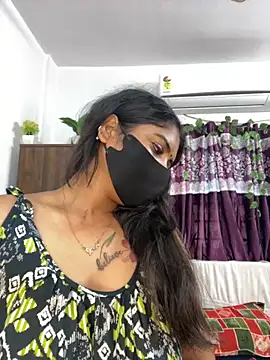 V-Hot-Sweti online show from October 7, 7:20 am