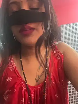 V-Hot-Sweti online show from April 3, 9:05 am