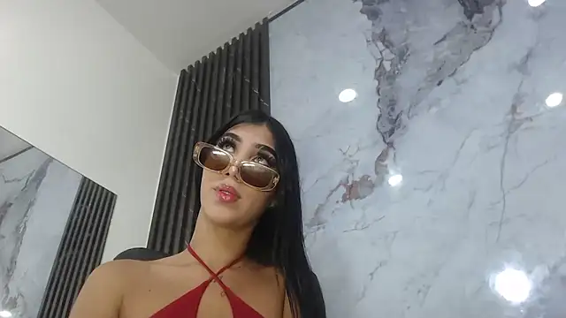 CamelyHott online show from October 10, 7:36 pm