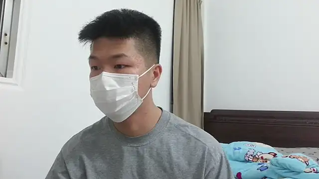 Snapshot of Sza_0515 chatting on February 18, 4:58 pm Sza 0515 online show from February 18, 4:58 pm