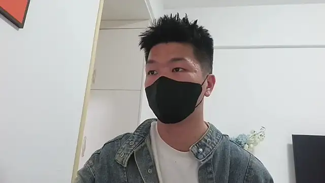 Snapshot of Sza_0515 chatting on March 20, 11:11 am Sza 0515 online show from March 20, 11:11 am