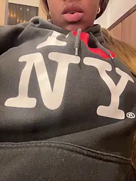 MiaPersie online show from March 13, 4:23 pm