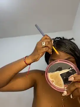 zaracollins01 online show from July 10, 11:27 pm