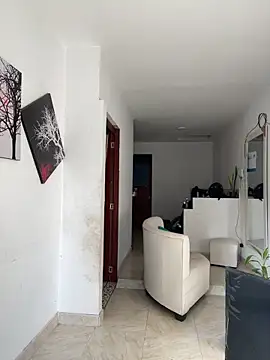 Snapshot of zaracollins01 chatting on October 2, 12:08 pm zaracollins01 online show from October 2, 12:08 pm