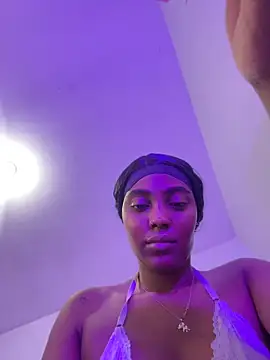 zaracollins01 online show from June 5, 12:59 am