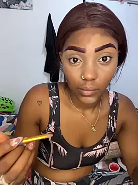 zaracollins01 online show from March 10, 1:15 pm