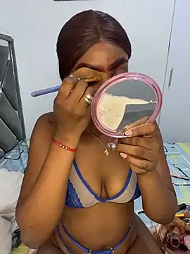 zaracollins01 online show from March 14, 9:32 pm