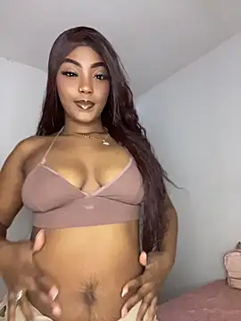 zaracollins01 online show from May 1, 7:08 pm