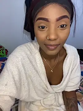 zaracollins01 online show from March 5, 4:03 pm