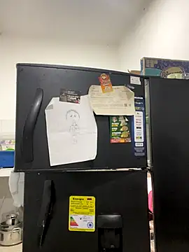 Snapshot of zaracollins01 chatting on November 6, 12:03 am zaracollins01 online show from November 6, 12:03 am