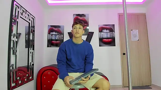 GRETTY BOYS online show from November 8, 7:12 am