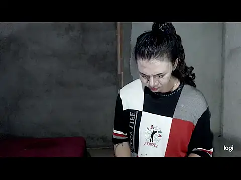 Snapshot of jenelee chatting on October 6, 2:29 pm jenelee online show from October 6, 2:29 pm