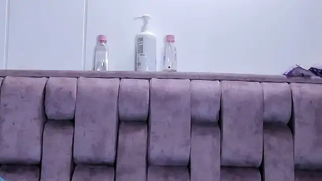 Alexa-Hunter online show from September 26, 1:29 pm