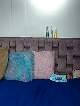 Alexa-Hunter online show from January 18, 10:35 pm