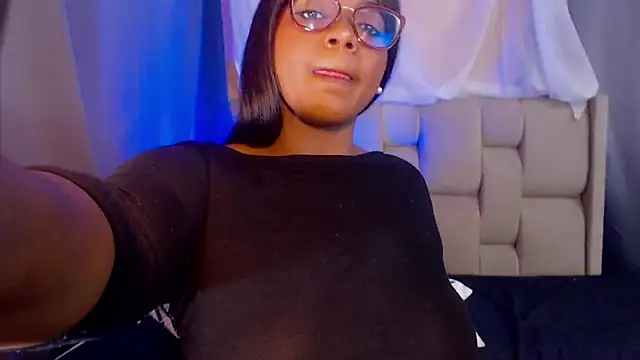 Mimi Gil online show from February 13, 12:21 am