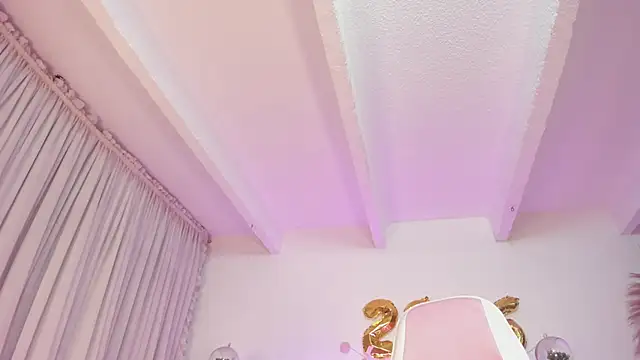 violet 77711 online show from January 15, 10:18 am