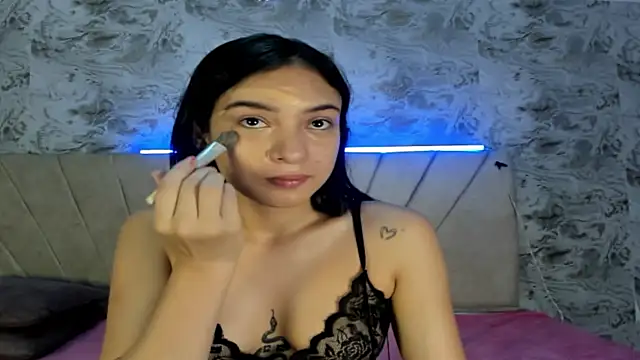 violet 77711 online show from October 10, 11:22 am