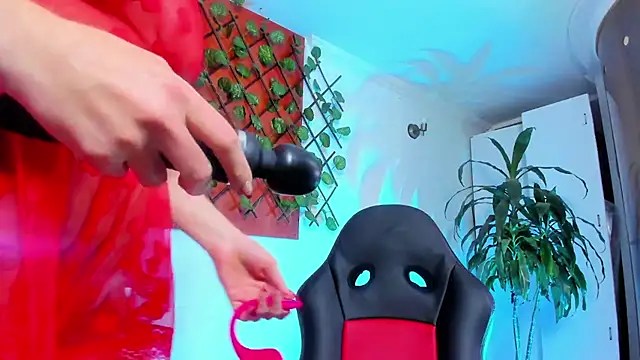 Dafne castro  online show from February 4, 5:30 pm