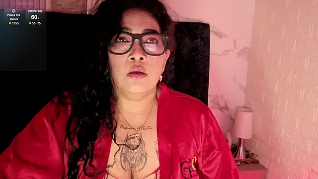 yunkeyc online show from May 7, 2:27 am