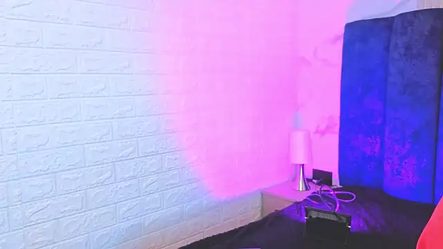 yunkeyc online show from December 16, 1:32 am