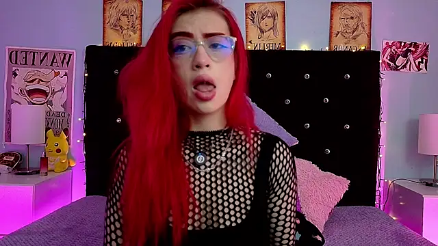 Snapshot of lizz_bela1 chatting on June 20, 12:04 am lizz bela1 online show from June 20, 12:04 am