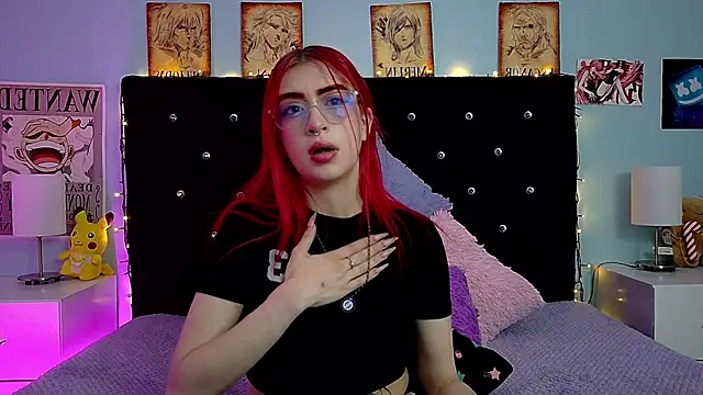 Snapshot of lizz_bela1 chatting on June 21, 12:16 am lizz bela1 online show from June 21, 12:16 am