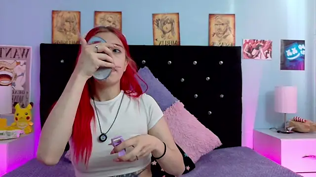 Snapshot of lizz_bela1 chatting on June 27, 9:10 pm lizz bela1 online show from June 27, 9:10 pm
