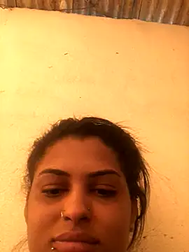 Snapshot of Marianasapequinha chatting on September 14, 5:24 pm Marianasapequinha online show from September 14, 5:24 pm