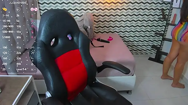 Snapshot of ladymercury1 chatting on February 26, 12:27 pm ladymercury1 online show from February 26, 12:27 pm