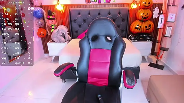 ladymercury1 online show from October 30, 7:33 pm