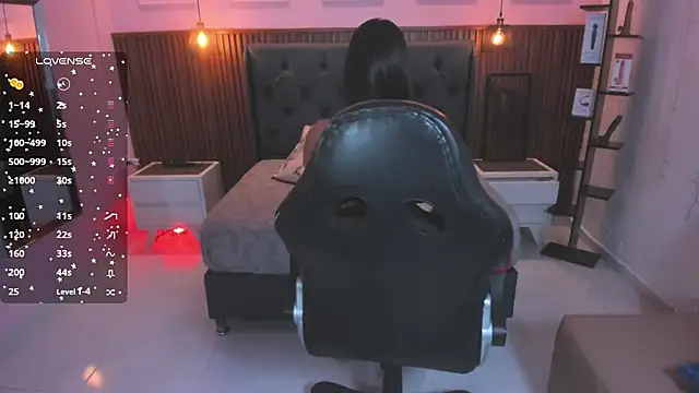 ladymercury1 online show from November 26, 7:25 pm