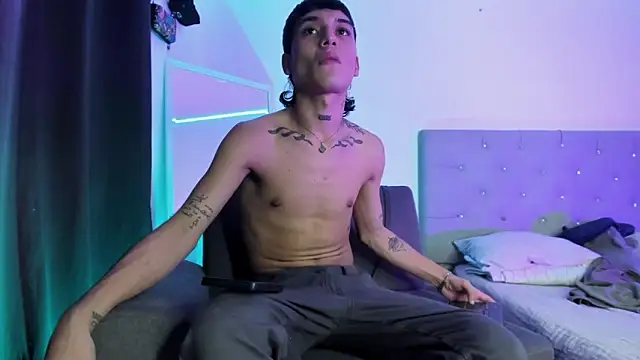 twinkDuohot online show from March 15, 1:56 am