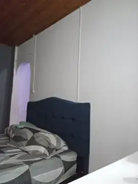 tony and katy online show from March 18, 4:04 am