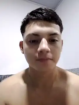 Snapshot of tony_and_katy chatting on September 19, 3:32 am tony and katy online show from September 19, 3:32 am