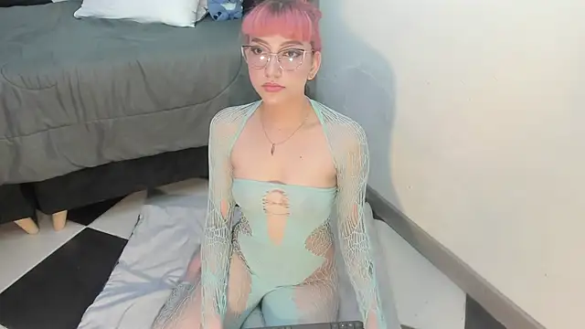 sophia arevalo online show from March 7, 3:13 am