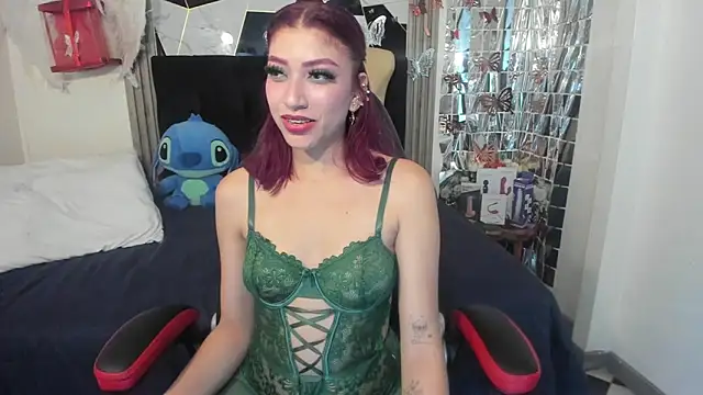 sophia arevalo online show from April 21, 2:47 am