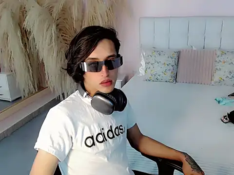 samantha bliss online show from November 9, 11:58 am