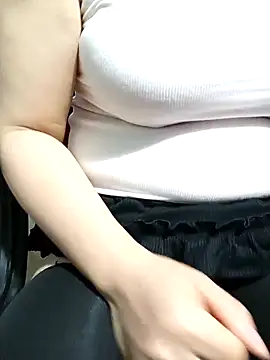 Tasu774 online show from March 4, 11:40 am