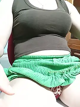 Snapshot of Tasu774 chatting on June 25, 9:20 pm Tasu774 online show from June 25, 9:20 pm
